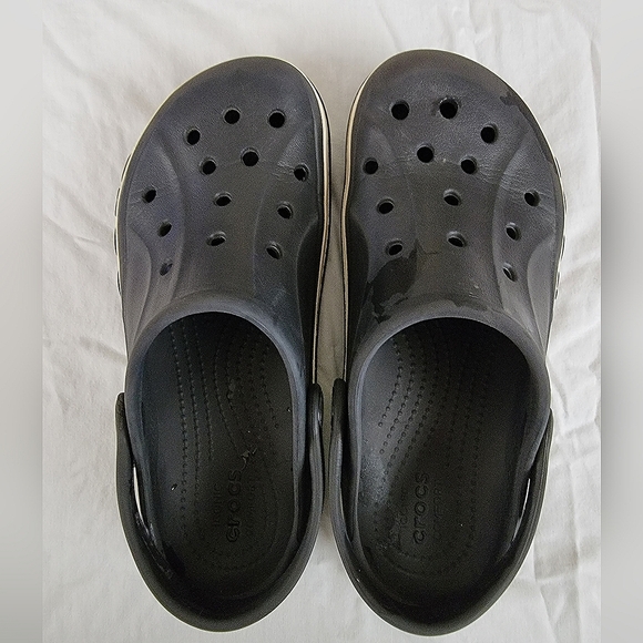 Crocs clogs, boys size J2/Y2, Black. - Picture 2 of 5